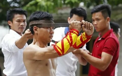 Hotspot Matrix và Phượng Chanel đưa con vào Nam, soi 1 hành động từ hơn 10 năm trước, ai_Xây dựng kênh Youtube